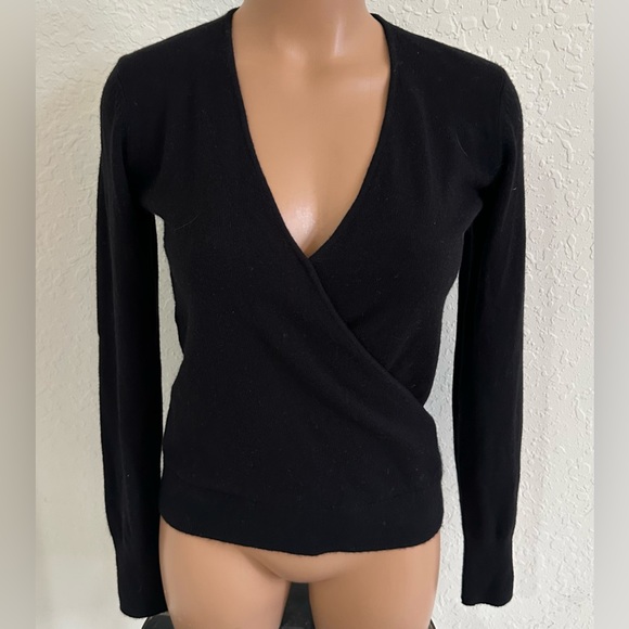 Everlane The Cashmere Wrap Sweater - Picture 6 of 10